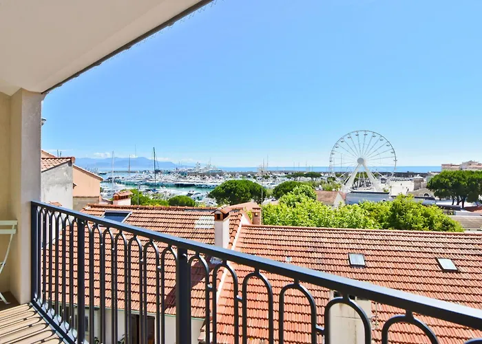 Hotel La Villa Port D'Antibes & Spa
